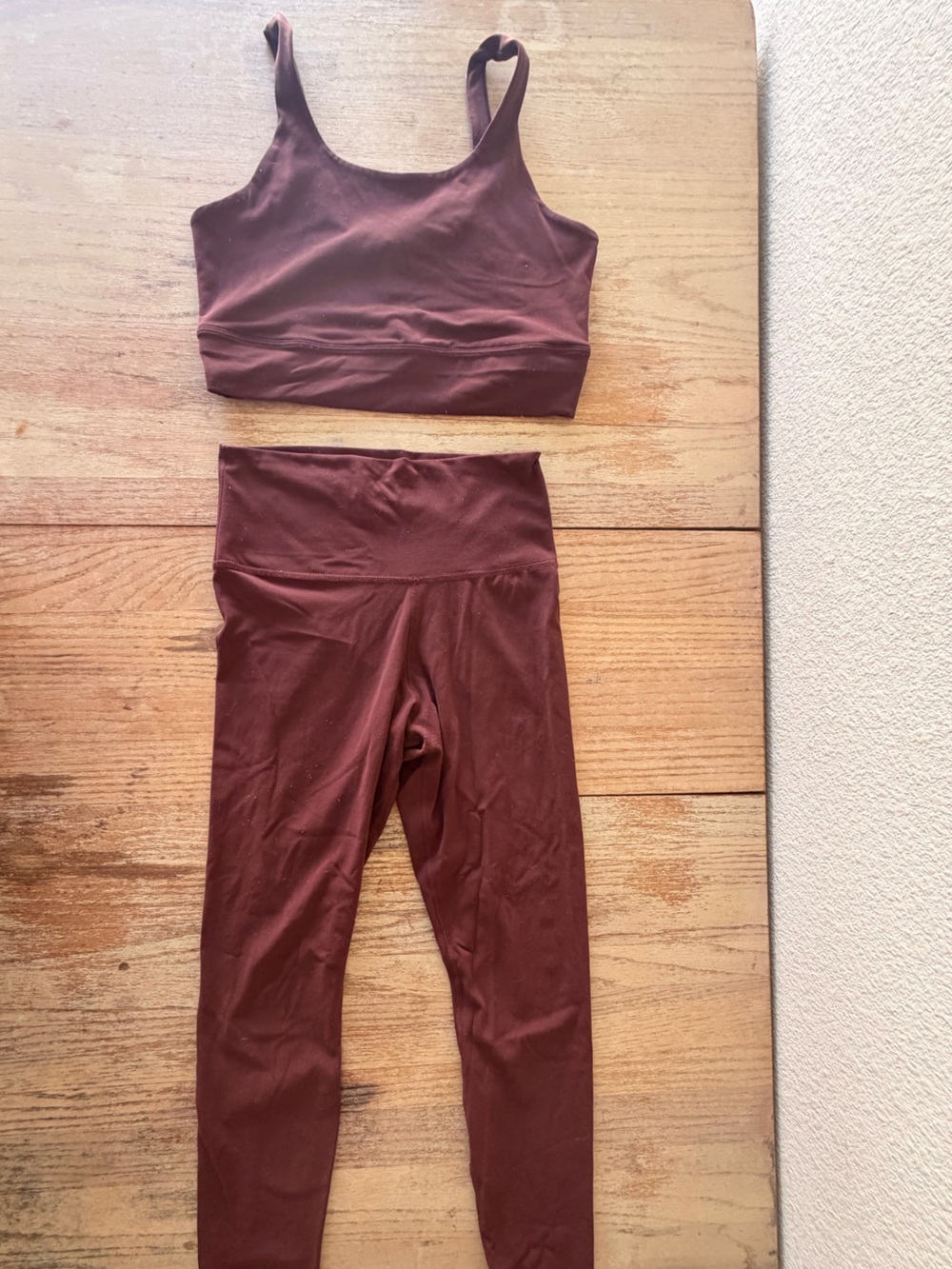 Nike Women's Burgundy High-Waist Leggings